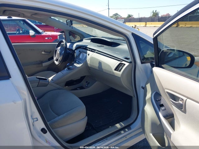 45410229 :رقم المزاد ، JTDKN3DU4C5417590 vin ، 2012 Toyota Prius Two مزاد بيع