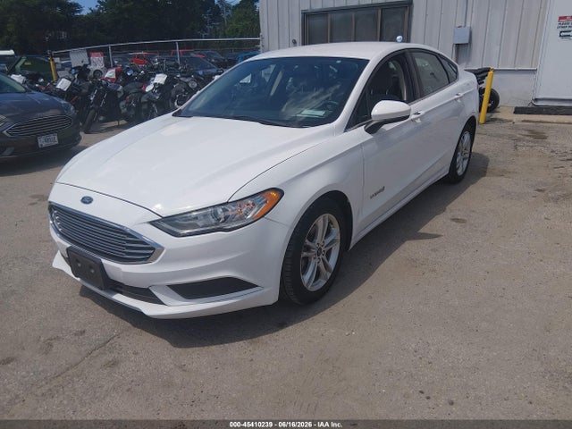 Ford Fusion Hybrid S 2018 3FA6P0UU3JR281981 Image 2