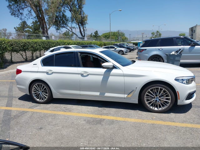 WBAJA9C58KB399158 BMW 530e Iperformance