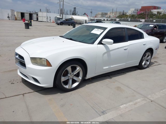 Dodge Charger Se 2014 2C3CDXBGXEH321958 Image 2