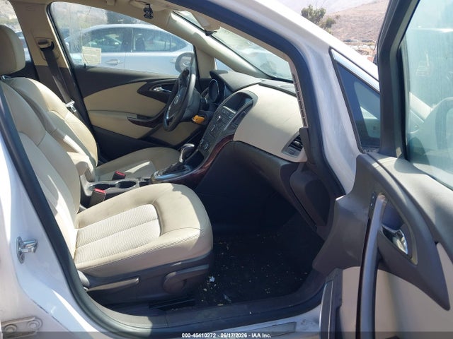 Buick Verano 2015 1G4PP5SK9F4209076 Image 5