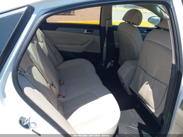 Hyundai SONATA SE 2015 5NPE24AF3FH184257 Image 8