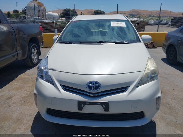 Toyota Prius V Two 2014 JTDZN3EU5E3364412 Image 12