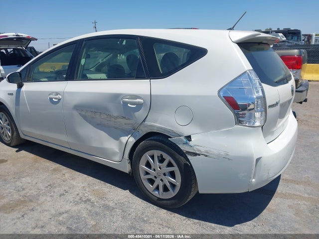 Toyota Prius V Two 2014 JTDZN3EU5E3364412 Image 6