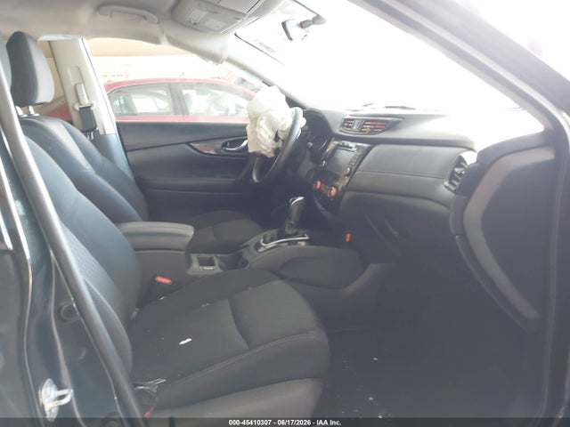 Auction sale of the 2017 Nissan Rogue Sv, vin: KNMAT2MT5HP609843, lot number: 45410307