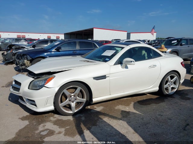 Auction sale of the 2014 Mercedes-benz Slk 350, vin: WDDPK5HA1EF089946, lot number: 45410333