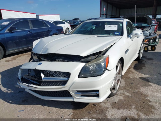 Auction sale of the 2014 Mercedes-benz Slk 350, vin: WDDPK5HA1EF089946, lot number: 45410333