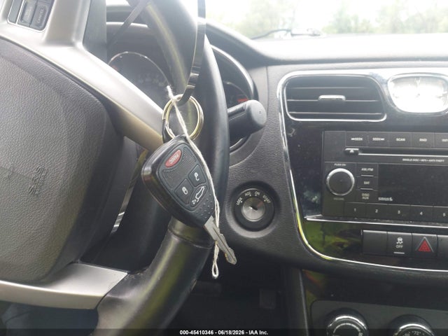 45410346 :رقم المزاد ، 1C3CCBBB6DN543087 vin ، 2013 Chrysler 200 Touring مزاد بيع