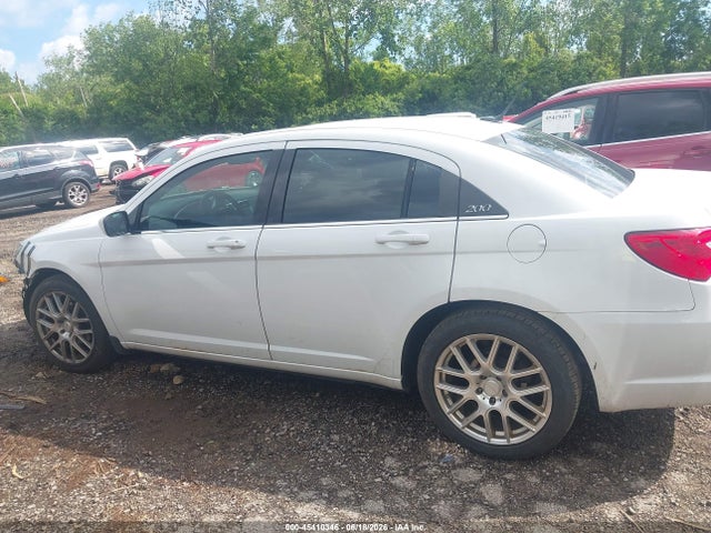 45410346 :رقم المزاد ، 1C3CCBBB6DN543087 vin ، 2013 Chrysler 200 Touring مزاد بيع
