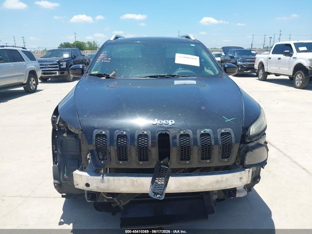 1C4PJLCB6FW781624 Jeep Cherokee Latitude