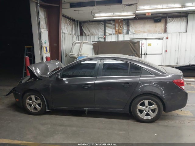1G1PC5SB5E7209193 Chevrolet Cruze 1lt Auto
