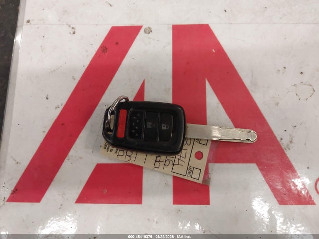 JHMGK5H53GX027652 Honda FIT LX