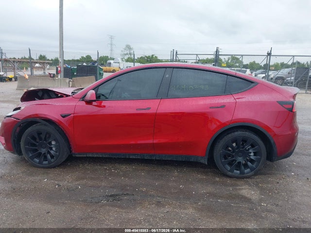 Продаж на аукціоні авто 2025 Tesla Model Y Long Range Dual Motor All-wheel Drive, vin: 7SAYGAEE0SF290773, номер лоту: 45410383