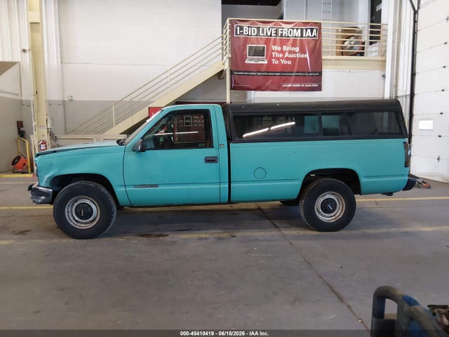 Продаж на аукціоні авто 1998 Gmc Sierra 2500 Hd Sl, vin: 1GTGC24R2WZ504063, номер лоту: 45410419