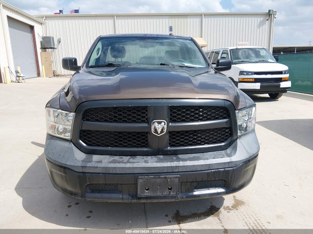 45410438 :رقم المزاد ، 3C6JR6DG7KG503888 vin ، 2019 Ram 1500 Classic Tradesman  4x2 8' Box مزاد بيع