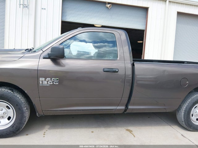 45410438 :رقم المزاد ، 3C6JR6DG7KG503888 vin ، 2019 Ram 1500 Classic Tradesman  4x2 8' Box مزاد بيع