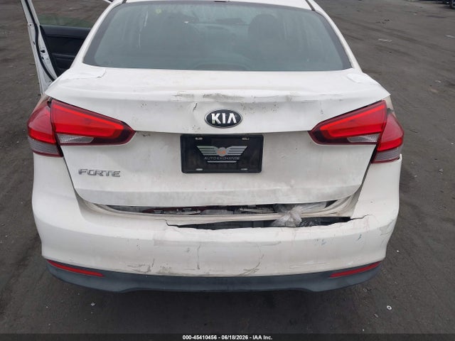KIA FORTE LX 2017 3KPFK4A75HE012378 Image 6