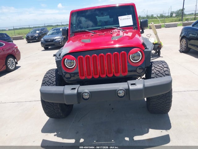 1C4HJWDG0EL295245 Jeep Wrangler Unlimited Sport