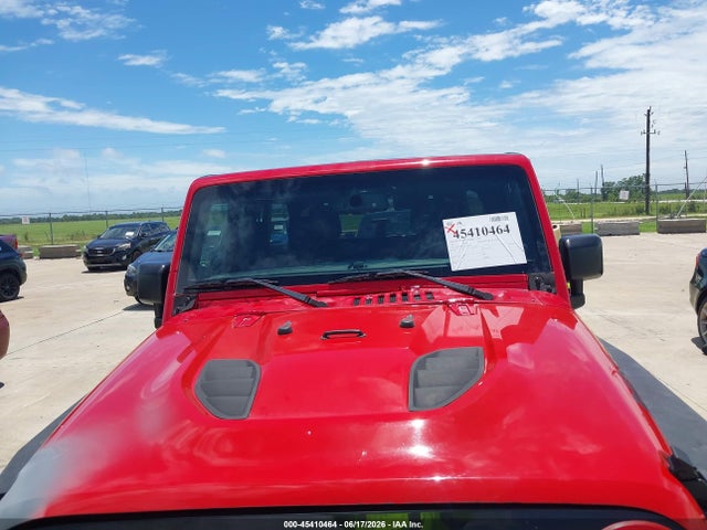 1C4HJWDG0EL295245 Jeep Wrangler Unlimited Sport
