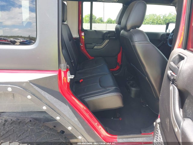 1C4HJWDG0EL295245 Jeep Wrangler Unlimited Sport
