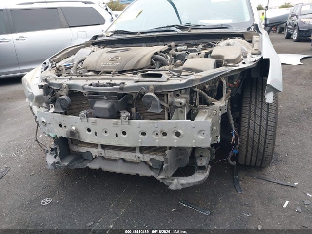 Mazda Mazda3 Touring 2.5 2017 JM1BN1L38H1116381 Image 6