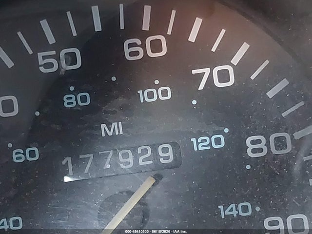 45410500 :رقم المزاد ، 2B6HB21X9VK566916 vin ، 1997 Dodge Ram Van 2500 Commercial مزاد بيع
