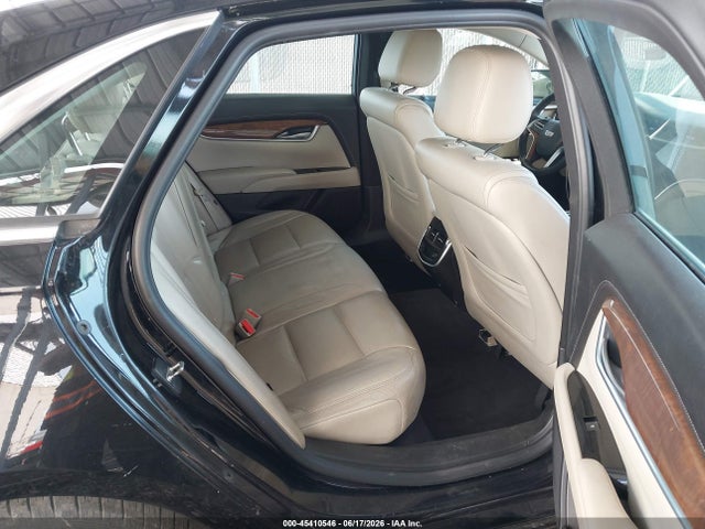 45410546 :رقم المزاد ، 2G61M5S33J9118728 vin ، 2018 Cadillac Xts Luxury مزاد بيع