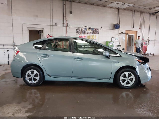 Auction sale of the 2013 Toyota Prius Two, vin: JTDKN3DU4D1669977, lot number: 45410602
