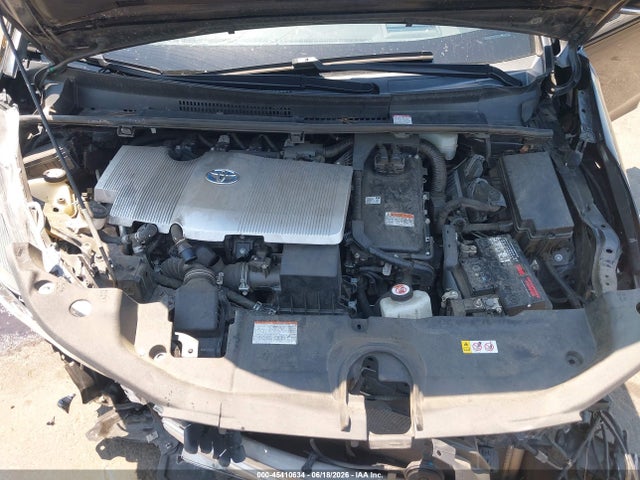 JTDL9RFU5L3019972 Toyota Prius Xle Awd-e