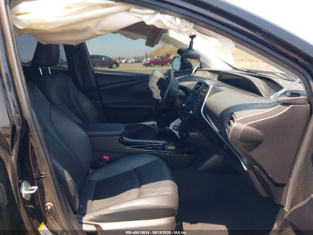 JTDL9RFU5L3019972 Toyota Prius Xle Awd-e