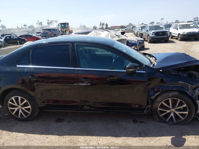 Auction sale of the 2018 Volkswagen Jetta, vin: 3VWDB7AJ4JM225710, lot number: 45410654