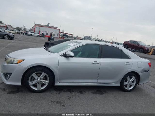 Toyota CAMRY SE 2014 4T1BF1FK6EU755624 Image 14
