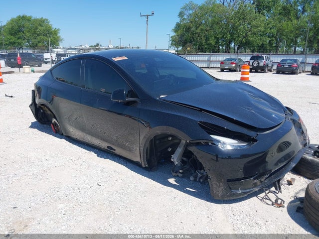 Продажа на аукционе авто 2021 Tesla Model Y Performance Dual Motor All-wheel Drive, vin: 5YJYGDEF9MF081932, номер лота: 45410713