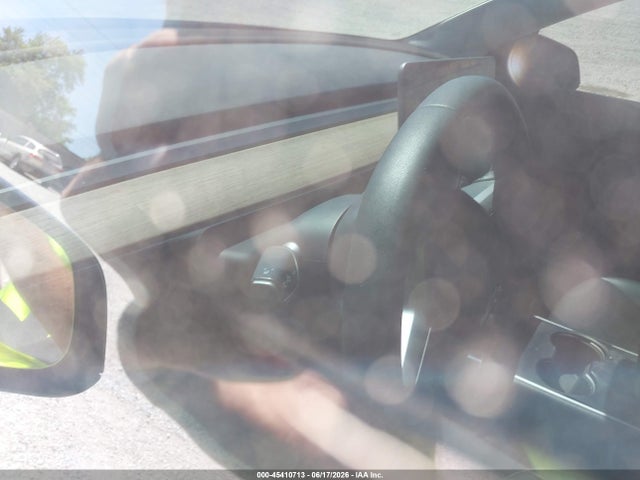 Продажа на аукционе авто 2021 Tesla Model Y Performance Dual Motor All-wheel Drive, vin: 5YJYGDEF9MF081932, номер лота: 45410713