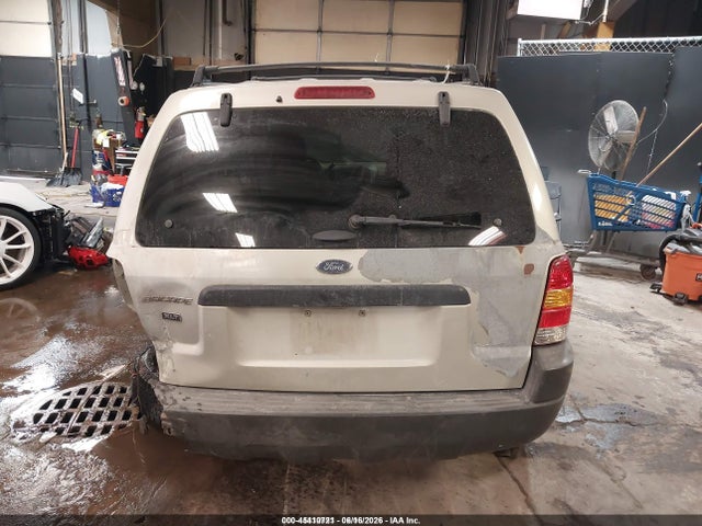 45410721 :رقم المزاد ، 1FMYU03133KA73458 vin ، 2003 Ford Escape Xlt مزاد بيع