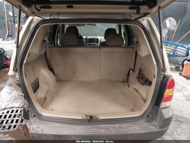 45410721 :رقم المزاد ، 1FMYU03133KA73458 vin ، 2003 Ford Escape Xlt مزاد بيع