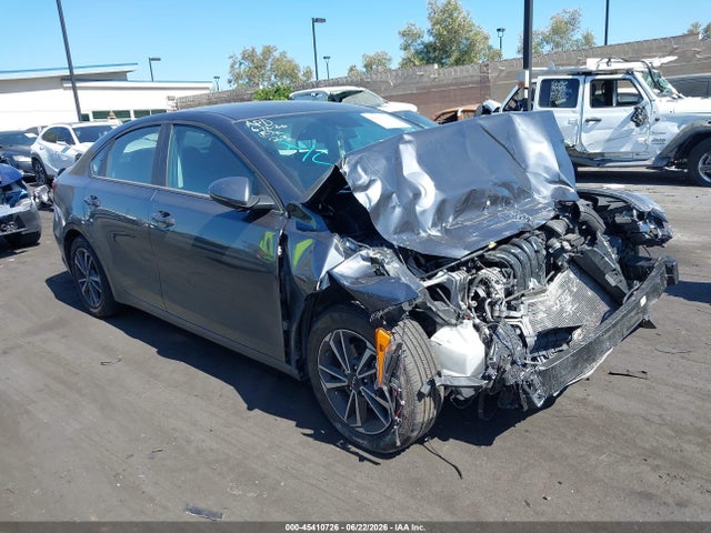KIA Forte Lxs 2023 3KPF24AD8PE608749 main image