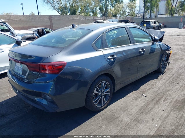 KIA Forte Lxs 2023 3KPF24AD8PE608749 Image 4
