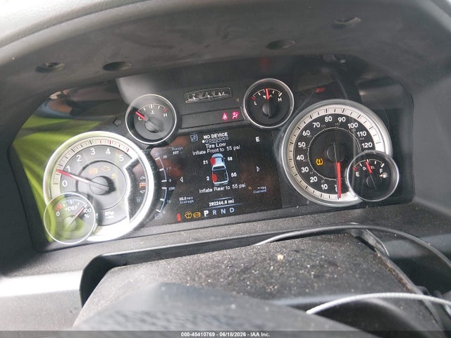 45410769 :رقم المزاد ، 3C6UR5DL4EG155234 vin ، 2014 Ram 2500 Big Horn مزاد بيع
