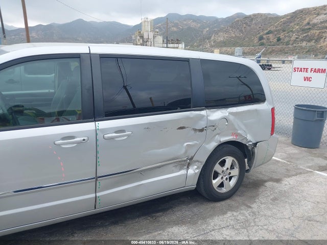2008 Dodge Grand Caravan Sxt მანქანა იყიდება აუქციონზე, vin: 2D8HN54P18R693804, აუქციონის ნომერი: 45410833