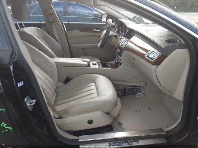 45410885 :رقم المزاد ، WDDLJ7DB5DA084594 vin ، 2013 Mercedes-benz Cls 550 مزاد بيع