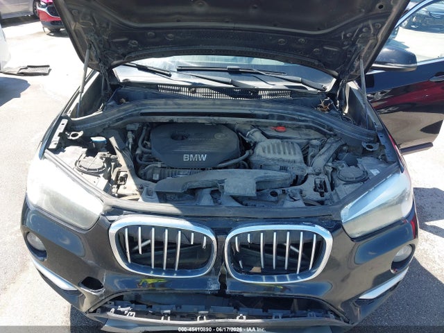 45410890 :رقم المزاد ، WBXHT3C35J5K30979 vin ، 2018 Bmw X1 Xdrive28i مزاد بيع