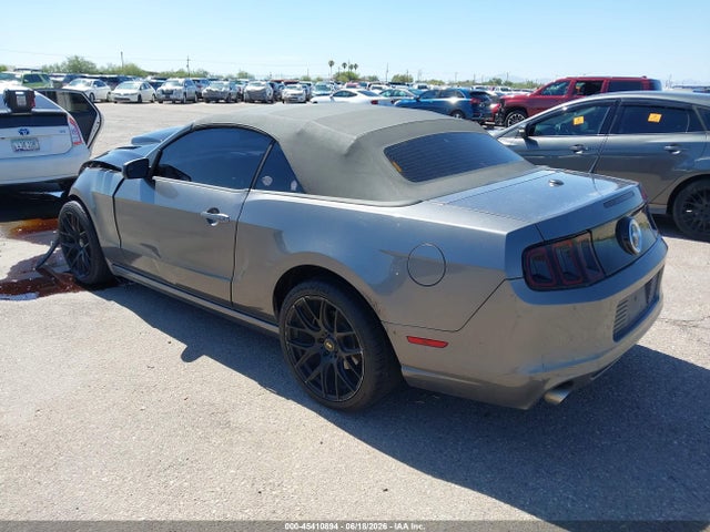1ZVBP8EM8E5328515 Ford Mustang V6/v6 Premium