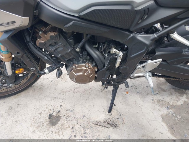 Honda Cb650 R 2024 MLHRH1654R5000511 Image 9