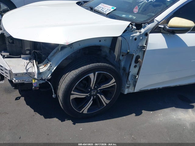 2HGFC1F9XGH641631 Honda Civic Touring