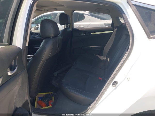 2HGFC1F9XGH641631 Honda Civic Touring