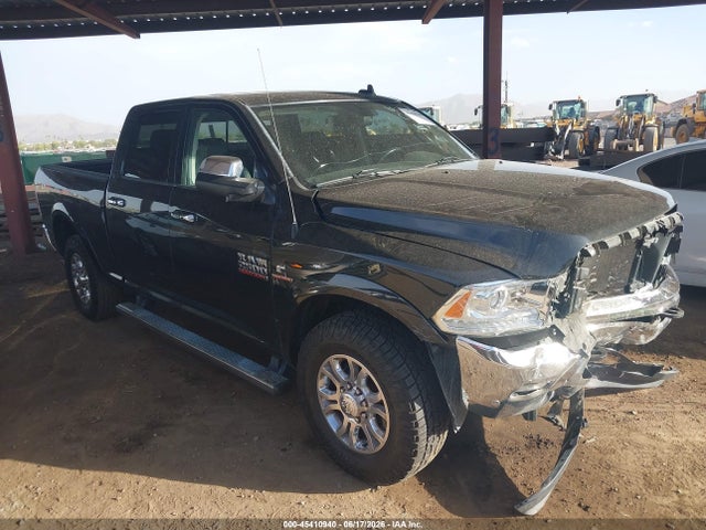 RAM 2500 Limited 4x2 6'4 Box 2017 3C6UR4FL0HG744163 main image