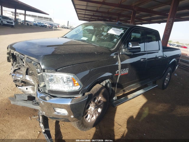2017 Ram 2500 Limited  4x2 6'4 Box მანქანა იყიდება აუქციონზე, vin: 3C6UR4FL0HG744163, აუქციონის ნომერი: 45410940
