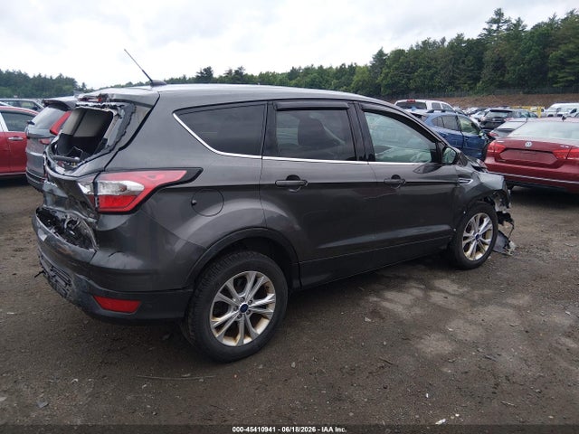 Ford ESCAPE SE 2017 1FMCU9GD1HUB70785 Image 18