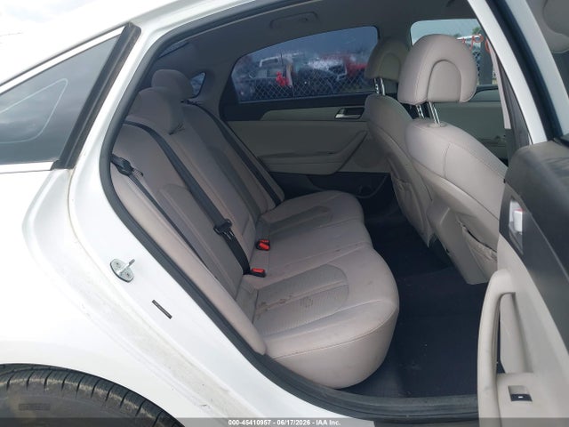Hyundai SONATA SE 2016 5NPE24AF3GH355350 Image 8